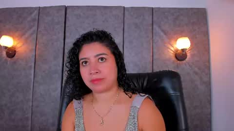 thara webstter online show from 1, 7, 2026
