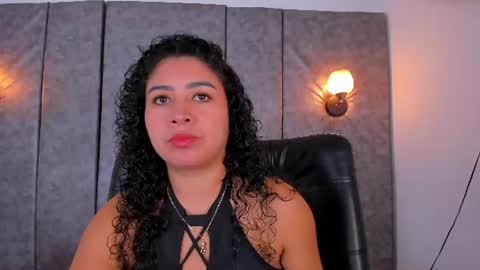 thara webstter online show from 6, 7, 2026