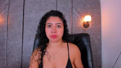thara webstter online show from 11, 7, 2026