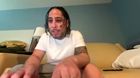 LoveHateLust online show from 1, 10, 2025