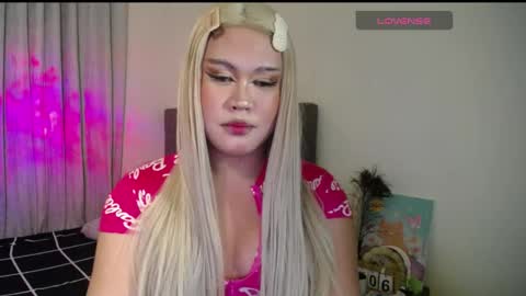 Snapshot of thatgirloctavia chatting on 5, 3, 2025 NOEY online show from 5, 3, 2025