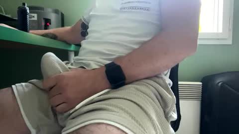 Snapshot of thco chatting on 10, 10, 2025 thco online show from 10, 10, 2025