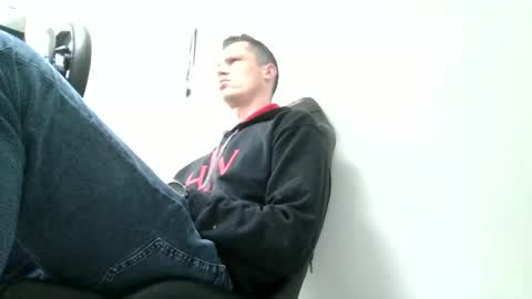 Snapshot of the___rocky200 chatting on 16, 11, 2025 Dennis online show from 16, 11, 2025