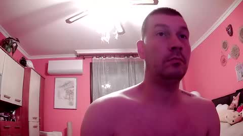 Snapshot of the_bee16 chatting on 22, 6, 2026 the_bee16 online show from 22, 6, 2026