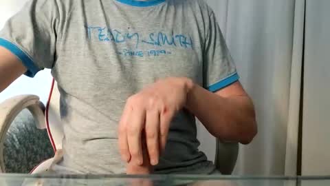 La Baguette dure online show from 7, 1, 2025