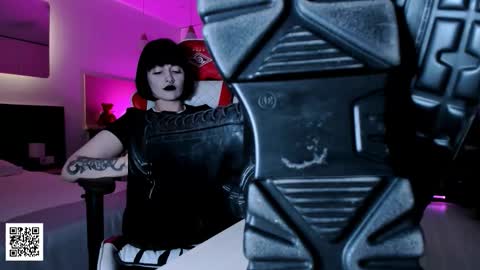 Goddess Misha online show from 6, 10, 2025