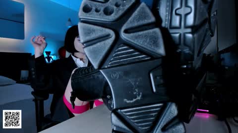 Goddess Misha online show from 17, 11, 2025