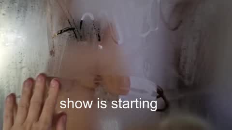 Snapshot of the_pussy_boulevard chatting on 9, 5, 2026 Anna online show from 9, 5, 2026