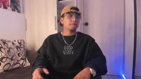 Snapshot of the_weed_guys chatting on 16, 9, 2025 Danny online show from 16, 9, 2025