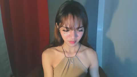 thea121698 online show from 7, 10, 2025