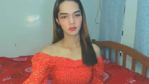 thea121698 online show from 24, 10, 2025