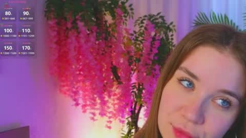 im Grace  turn up the sounds on your device... to hear my sweet moans online show from 11, 4, 2026