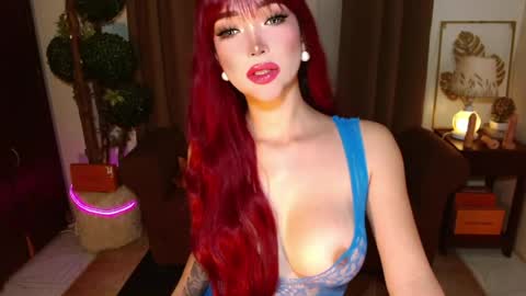 thea_whong online show from 1, 5, 2026