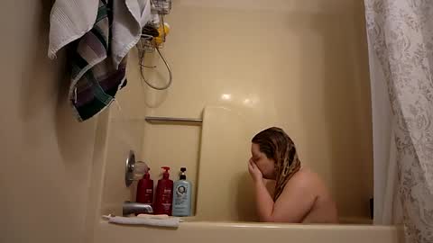 Snapshot of thedancingalien chatting on 23, 1, 2025 Kassandra Grant online show from 23, 1, 2025