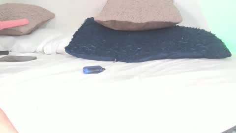 Snapshot of thedol1 chatting on 3, 1, 2025 Thedol1 online show from 3, 1, 2025