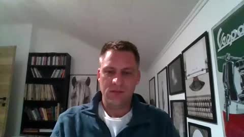 Snapshot of thedon2123 chatting on 21, 10, 2025 thedon2123 online show from 21, 10, 2025