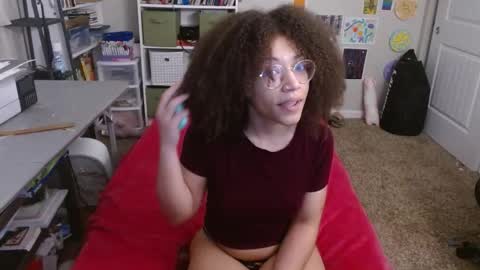 Snapshot of theenbygamer chatting on 6, 11, 2025 olly online show from 6, 11, 2025