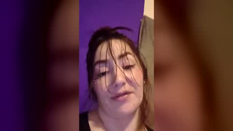 theesweetestshygrl1 online show from 31, 7, 2026