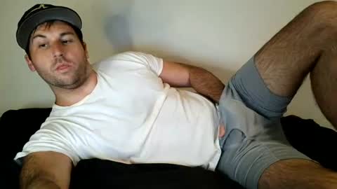 Snapshot of theetwohander chatting on 17, 6, 2026 Theetwohander online show from 17, 6, 2026
