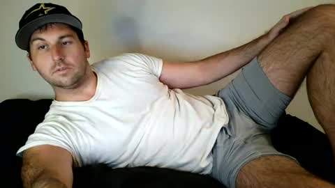 Snapshot of theetwohander chatting on 14, 7, 2026 Theetwohander online show from 14, 7, 2026