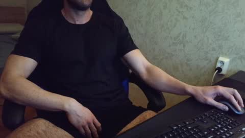 Snapshot of thefitgiant chatting on 19, 1, 2025 Vince online show from 19, 1, 2025