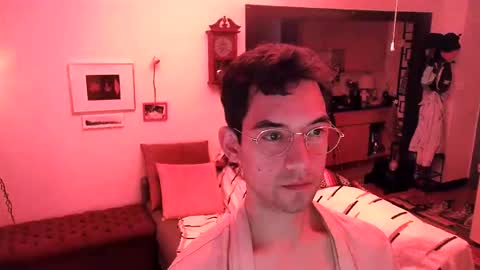 Snapshot of thegallerymale chatting on 5, 4, 2026 TGM online show from 5, 4, 2026