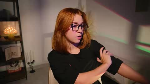 Snapshot of thegingerp chatting on 10, 2, 2025 Streaming mostly at online show from 10, 2, 2025