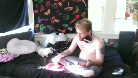 fuzzyfox online show from 26, 9, 2025