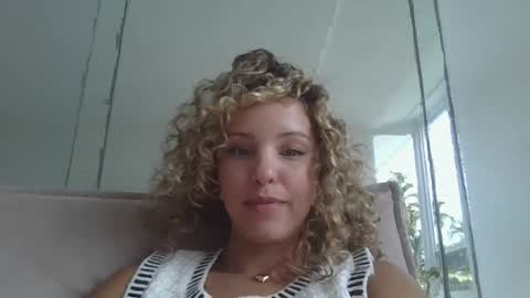 Lily Marie online show from 18, 9, 2025