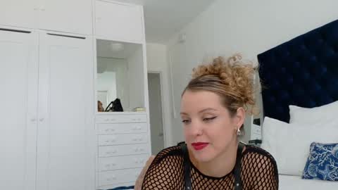 Lily Marie online show from 20, 10, 2025