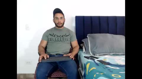 Snapshot of theking_david25 chatting on 8, 6, 2026 Ronny online show from 8, 6, 2026