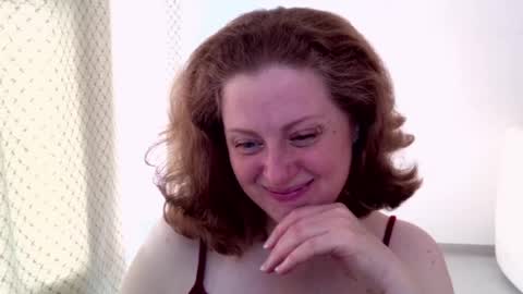 Snapshot of theladysblush chatting on 12, 4, 2026 Ella online show from 12, 4, 2026