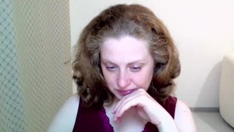 Snapshot of theladysblush chatting on 27, 5, 2026 Ella online show from 27, 5, 2026