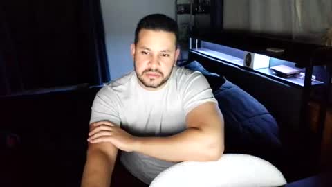 Snapshot of thelion_32 chatting on 3, 8, 2026 thelion_32 online show from 3, 8, 2026