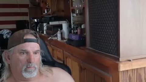 Snapshot of themasseure1 chatting on 19, 4, 2026 themasseure1 online show from 19, 4, 2026
