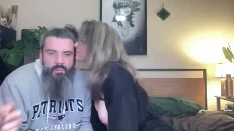 The Mated Pair online show from 8, 1, 2026