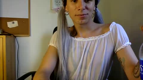 Snapshot of thematryoshka chatting on 5, 12, 2024 Lucy Lucy online show from 5, 12, 2024