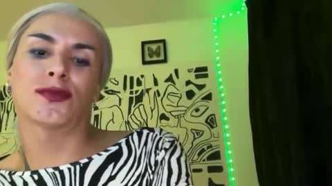 Snapshot of thematryoshka chatting on 19, 9, 2025 Lucy Lucy online show from 19, 9, 2025