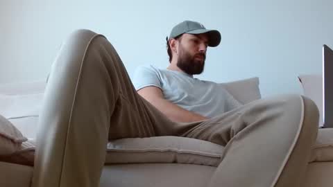 TheMonarchGoat online show from 27, 10, 2025