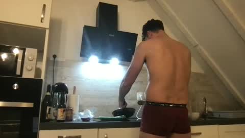 thenudeworldrover online show from 23, 2, 2025