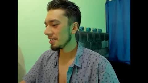 Snapshot of theo_stone04 chatting on 17, 9, 2025 Theo online show from 17, 9, 2025