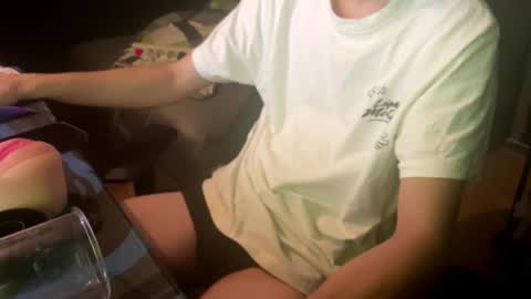 theothede19cm online show from 25, 10, 2025