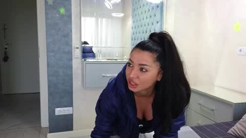 Theowonder online show from 9, 10, 2025