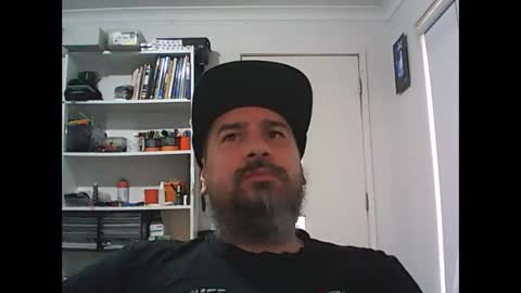 Snapshot of theozbeardguy chatting on 20, 10, 2025 aussiebeard online show from 20, 10, 2025