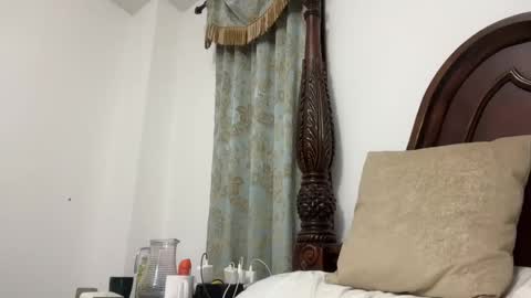 Snapshot of therealcamilabaddie chatting on 14, 2, 2025 therealcamilabaddie online show from 14, 2, 2025