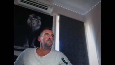 Snapshot of therealkurva4u chatting on 17, 1, 2025 therealkurva4u online show from 17, 1, 2025