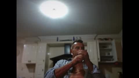 Snapshot of therealkurva4u chatting on 11, 2, 2025 therealkurva4u online show from 11, 2, 2025