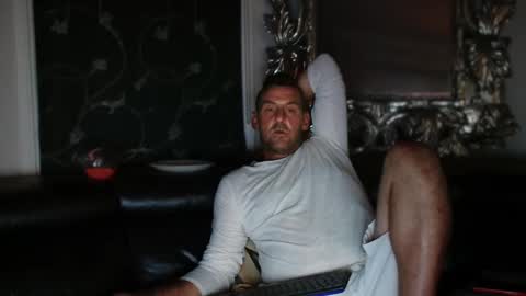 Snapshot of therealkurva4u chatting on 20, 2, 2025 therealkurva4u online show from 20, 2, 2025