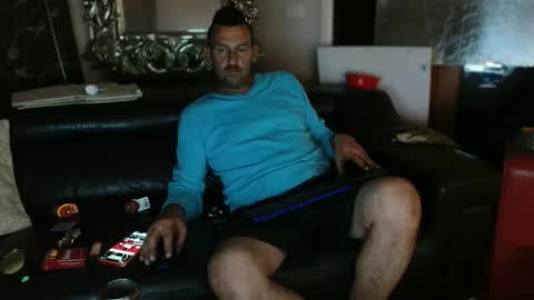 Snapshot of therealkurva4u chatting on 3, 10, 2025 therealkurva4u online show from 3, 10, 2025