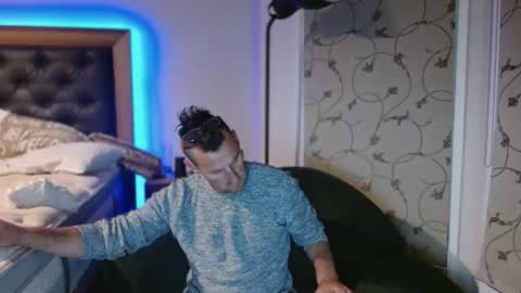 Snapshot of therealkurva4u chatting on 23, 10, 2025 therealkurva4u online show from 23, 10, 2025